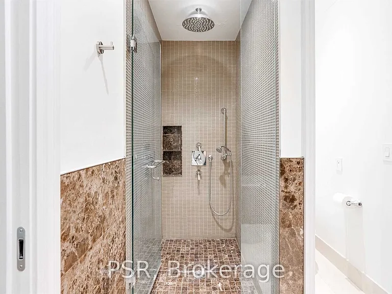 311 Bay St #3702 — Photo 14