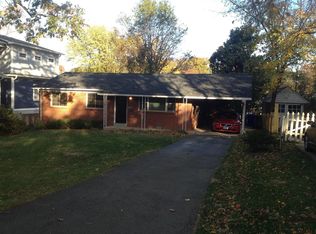 5661 8th Rd N, Arlington, VA 22205