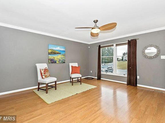 4th image of 6244 N Steamboat Way
