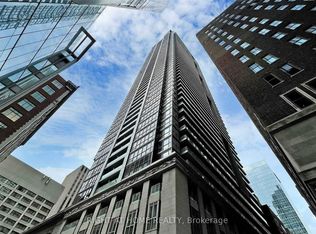 70 Temperance St #1207, Toronto, ON M5H 0B1