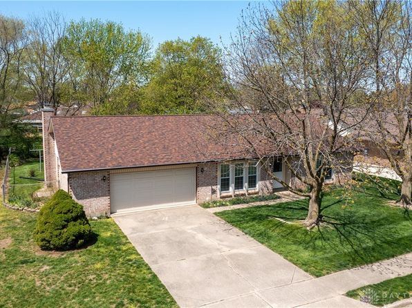 1208 Northbrook Ln, Troy, OH 45373
