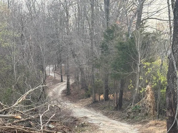 2141 Union Chapel Rd, Scottsville, KY 42164