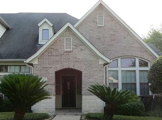 2419 Clippers Sq, Houston, TX 77058
