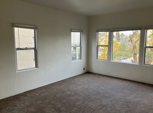 2625 Ivy Dr APT 10, Oakland, CA 94606