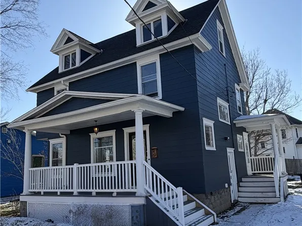 910 S Main St, Medina, NY 14103