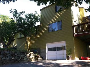 8502 17th Ave NE, Seattle, WA 98115