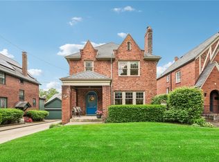 6930 Rosewood St, Pittsburgh, PA