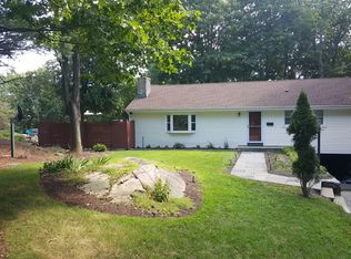 12 Jarvis St, Norwalk, CT 06851