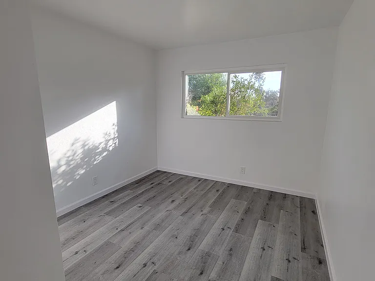 13010 Avenida Del General — Photo 14