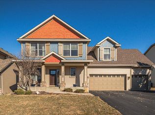 1366 Romeo Ct, Chaska, MN 55318