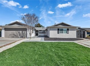 7915 Dumond Dr, Fontana, CA 92336