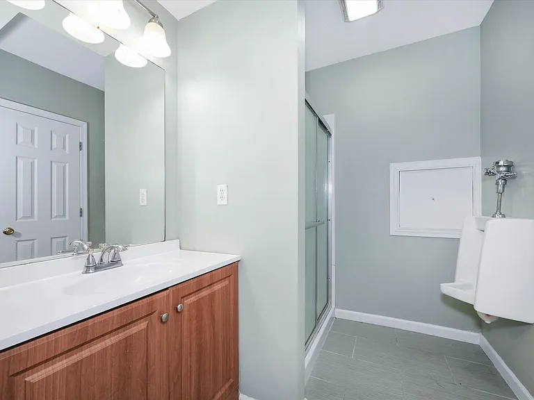8 Foxtail Ct — Photo 19