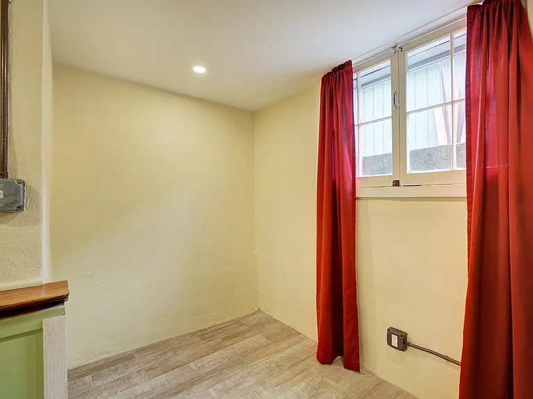 2125 Cedar St #2 — Photo 15