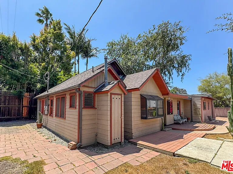 3124 Veteran Ave — Photo 7