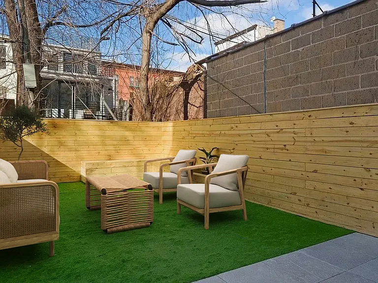 1143 Lafayette Ave #4A — Photo 11