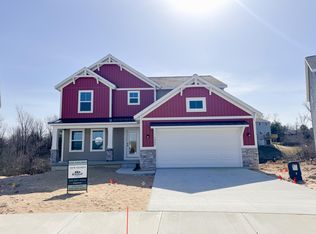 2882 Sweetflag Ct, Kentwood, MI 49512