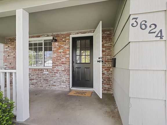 3rd image of 3624 Woodcrest Rd