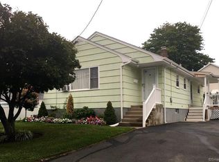 80 Hollywood Ave, Stratford, CT 06614