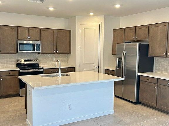 5th image of 25348 W BOWKER Street