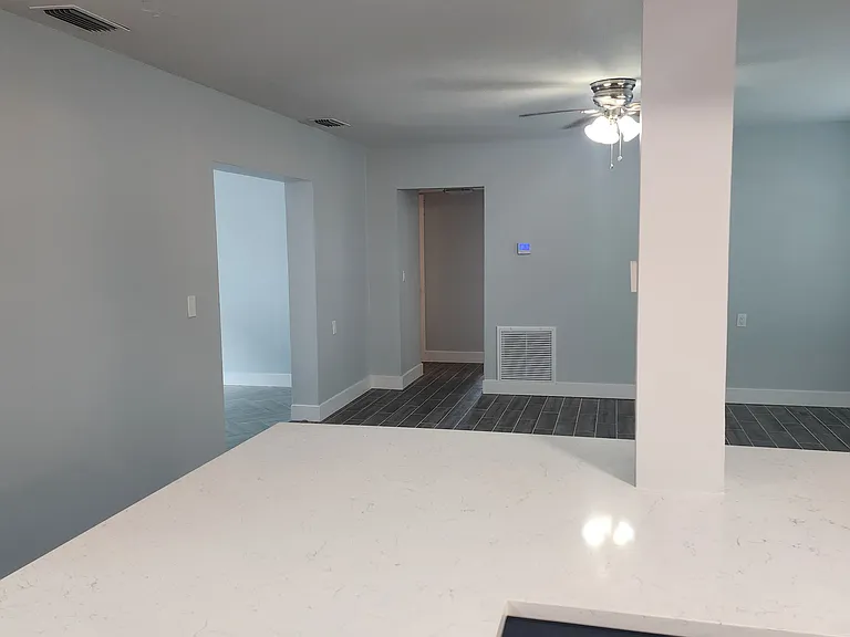 940 Spruce Dr — Photo 12