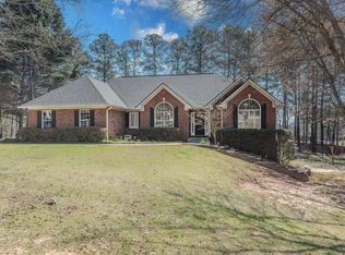 2199 Cedar Lake Ct, Loganville, GA 30052