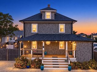 3 Lincoln St, Hull, MA 02045