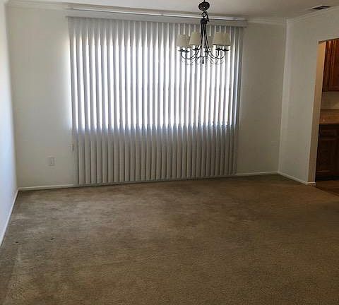 5th image of 11594 Poplar St