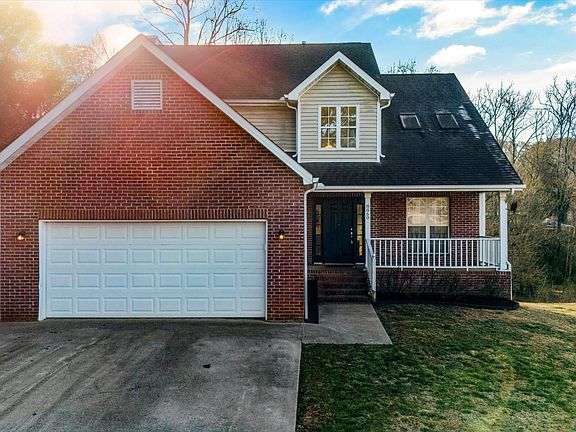 3rd image of 8860 Brucewood Ln