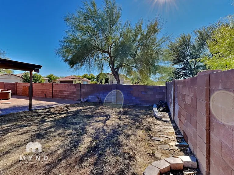 10668 S Silverbluff Dr — Photo 24