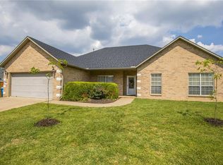 3803 SW Huckleberry St, Bentonville, AR 72713