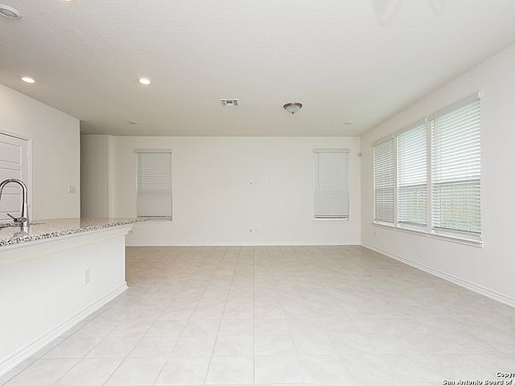 2nd image of 14839 VANCE JACKSON RD #316