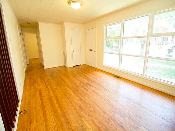 2nd image of 1605 Bivins St