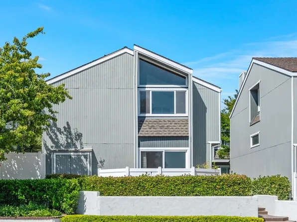 14 Seascape Dr #12, Newport Beach, CA 92663