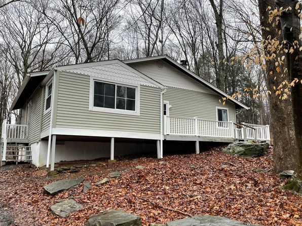 109 Grossbeak Ct