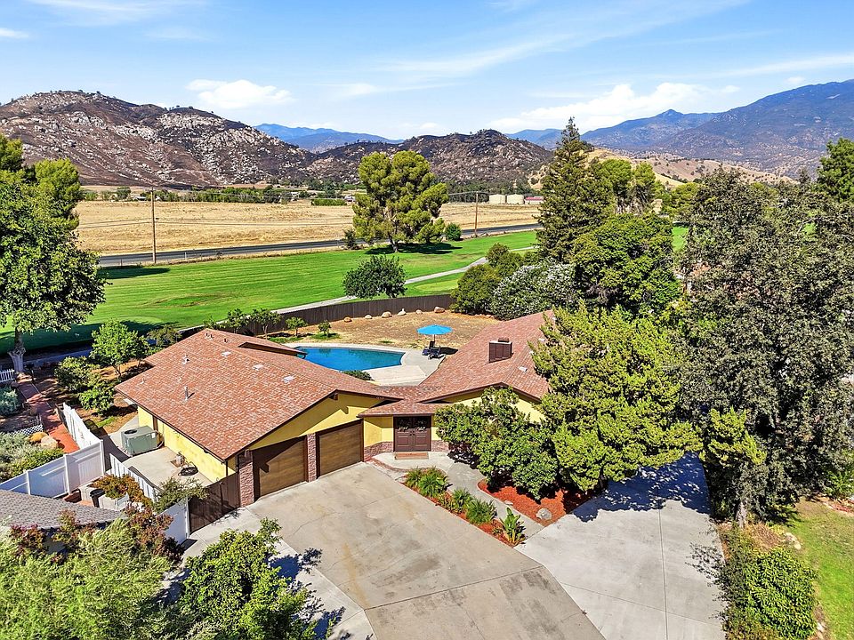 1st image of 32339 Fairway Drive