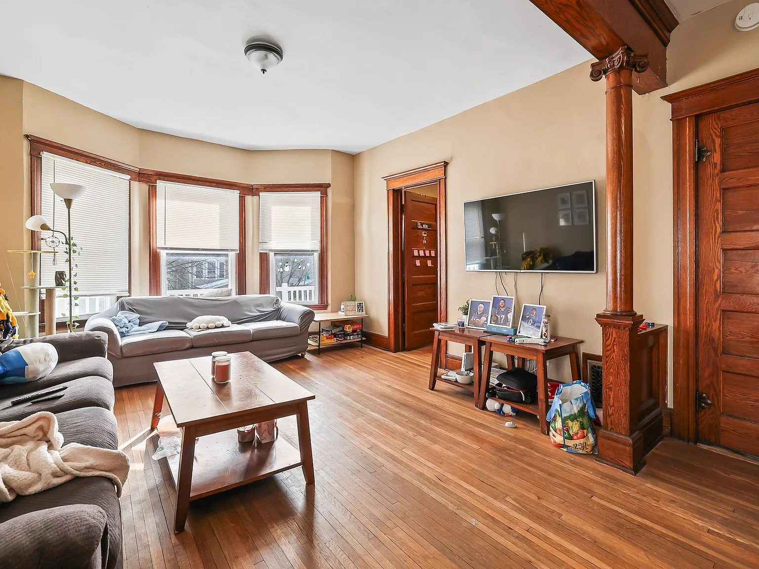5 bed, 1500 sqft, $2,000 — Photo 3
