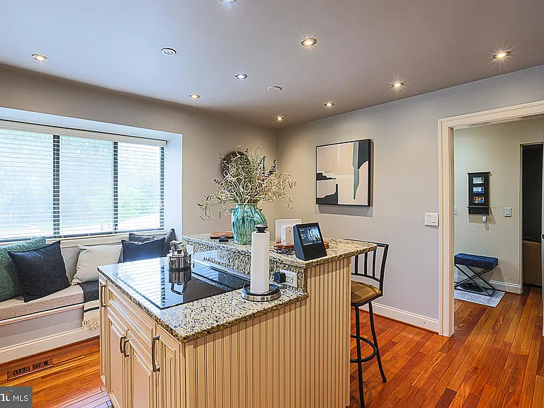 400 Five Farms Ln — Photo 12