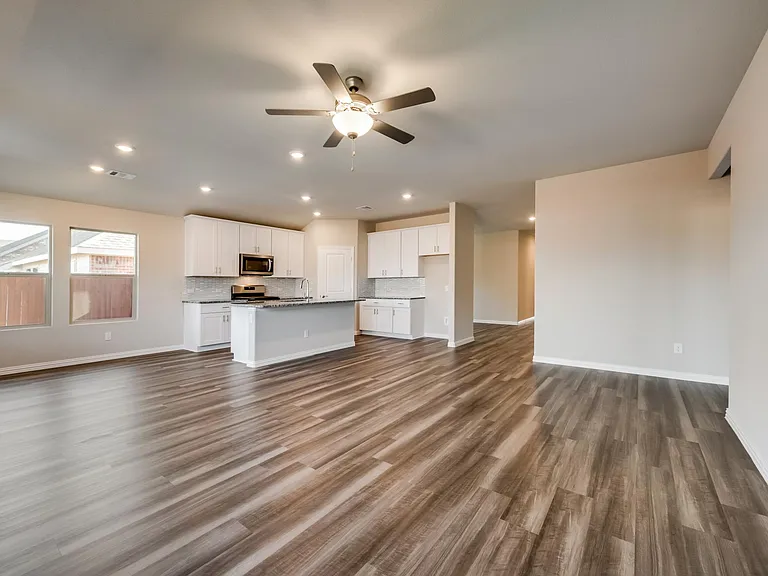 2124 Sun Star Dr — Photo 11