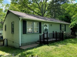 5227 Hemlock Rd, Quinton, VA 23141