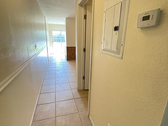 4th image of 1730 Fluorshire Dr