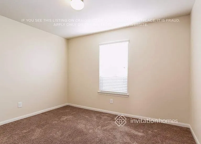 1015 Doubletree Glen Dr — Photo 16