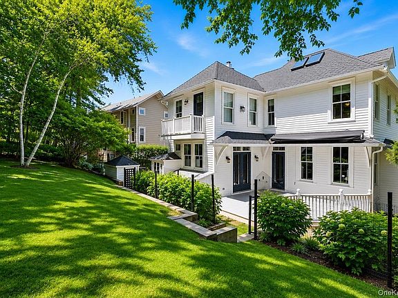 2nd image of 11 Prospect Avenue