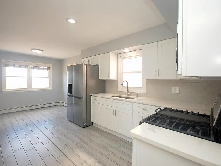 599 Liberty Ave #2 — Photo 9