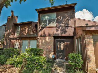 5942 Arncliffe Dr, Houston, TX 77088