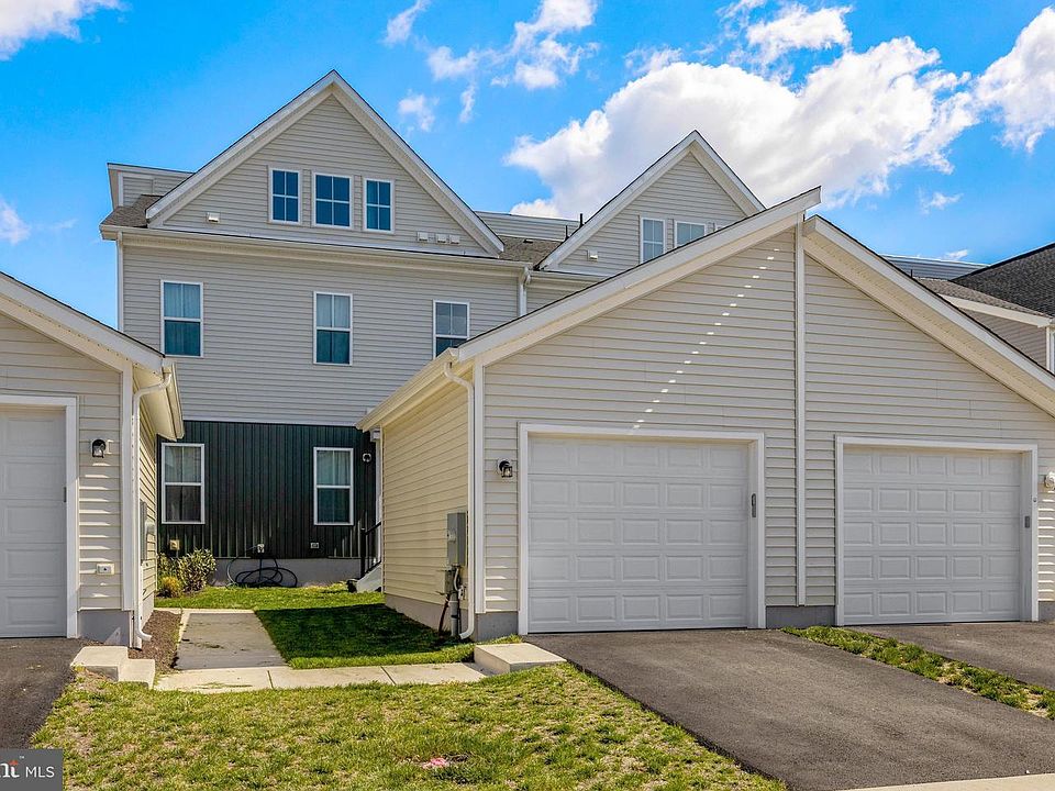 1st image of 25524 Red Cherry Dr
