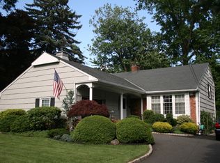 635 Keller Pl, Rahway, NJ 07065