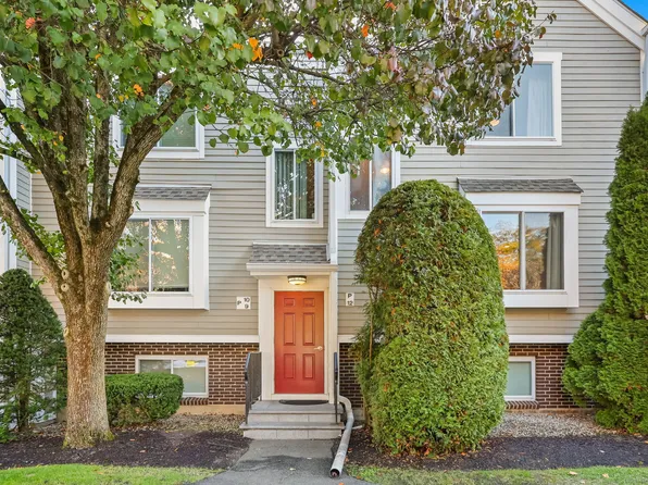 71 Aiken Street APT P12, Norwalk, CT 06851