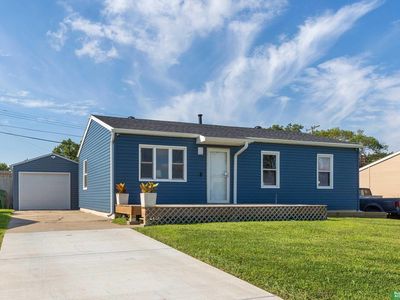 4113 Bartmann Dr, Bellevue, NE, 68147