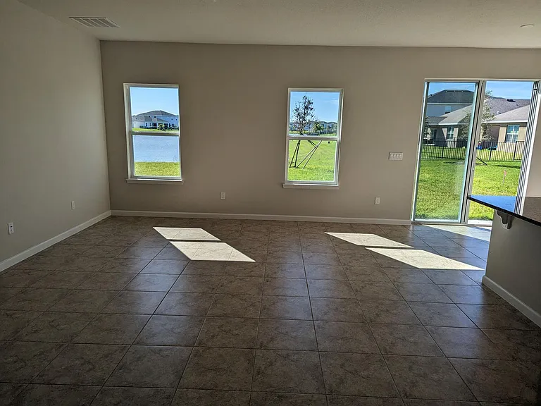 10644 SW Vasari Way — Photo 18