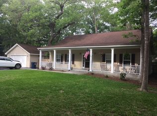 227 Bramblewood Dr, Summerville, SC 29485